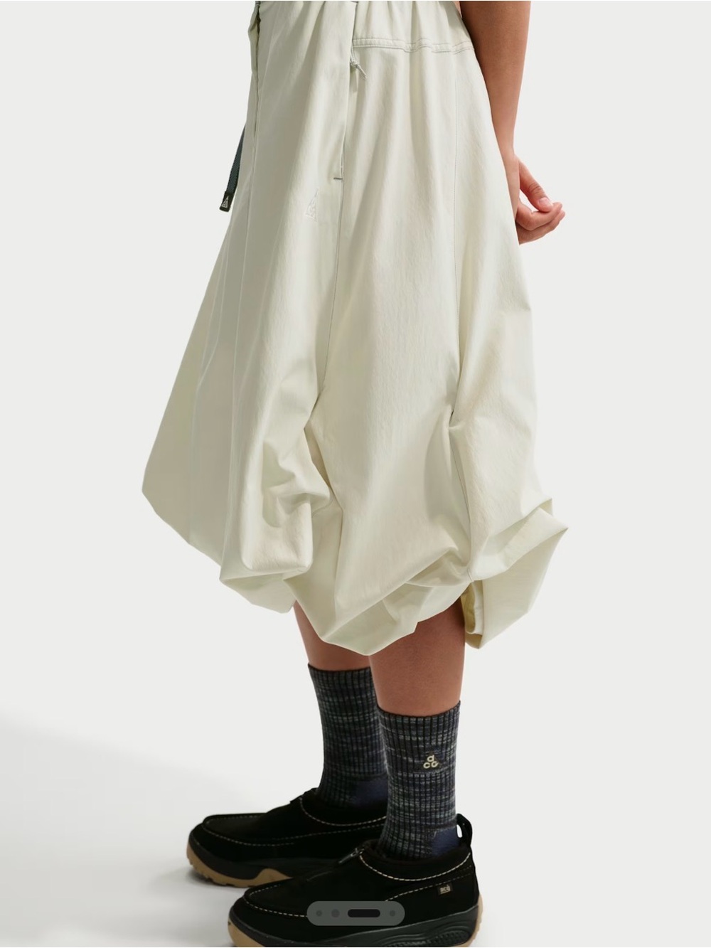 Nike ACG SUMMIT SMITH SKIRT NWT LARGE BLACK - Picture 4 of 8